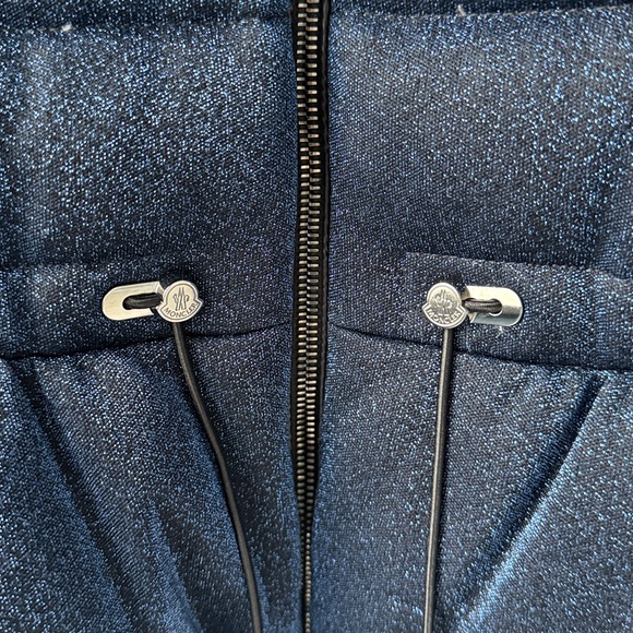Moncler women's sparkly navy peplum puffer jacket - Picture 5 of 9